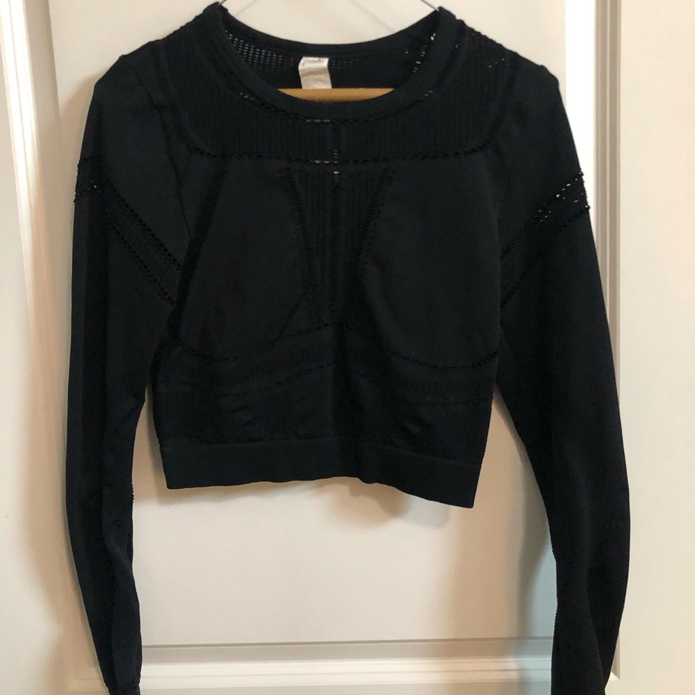 Fabletics Long Sleeve Crop Top
